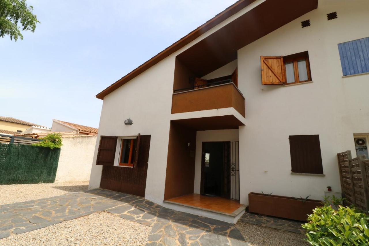 Peni 168A - Belle Maison Avec Piscine Empuriabrava Bagian luar foto